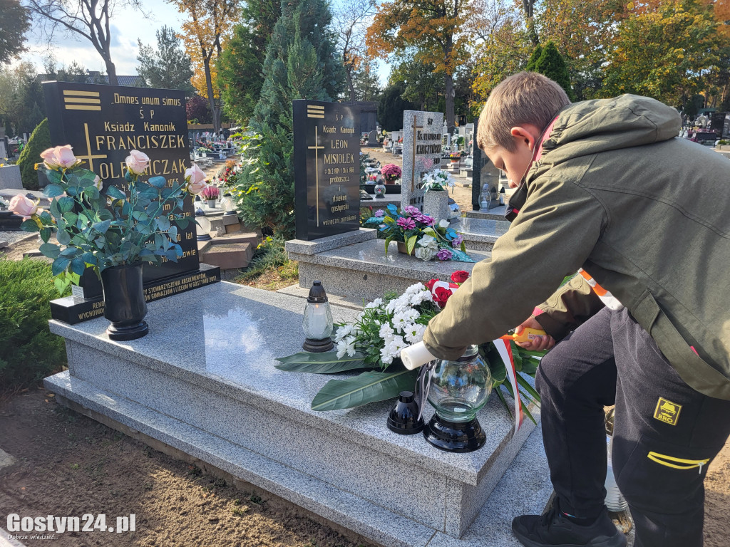 W setną rocznicę oddali hołd ks. Franciszkowi Olejniczakowi