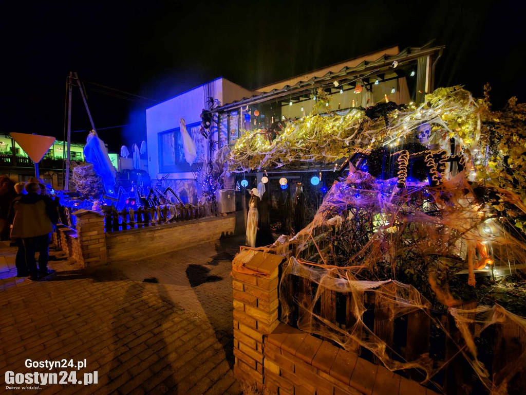 Kolejny przystrojony dom na Halloween na ul. Kochanowskiego w Gostyniu