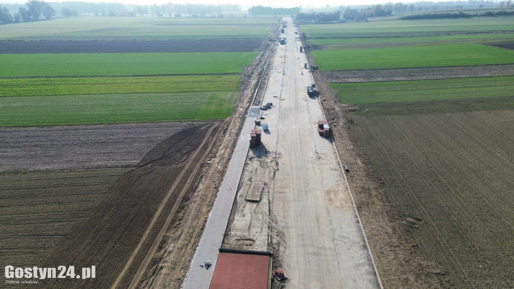 Budowa nowej drogi na Strefie Gospodarczej w Czachorowie