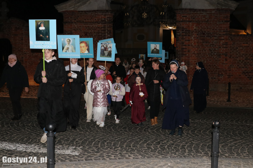Marsz Holy Wins przeszedł ulicami Gostynia i Piasków