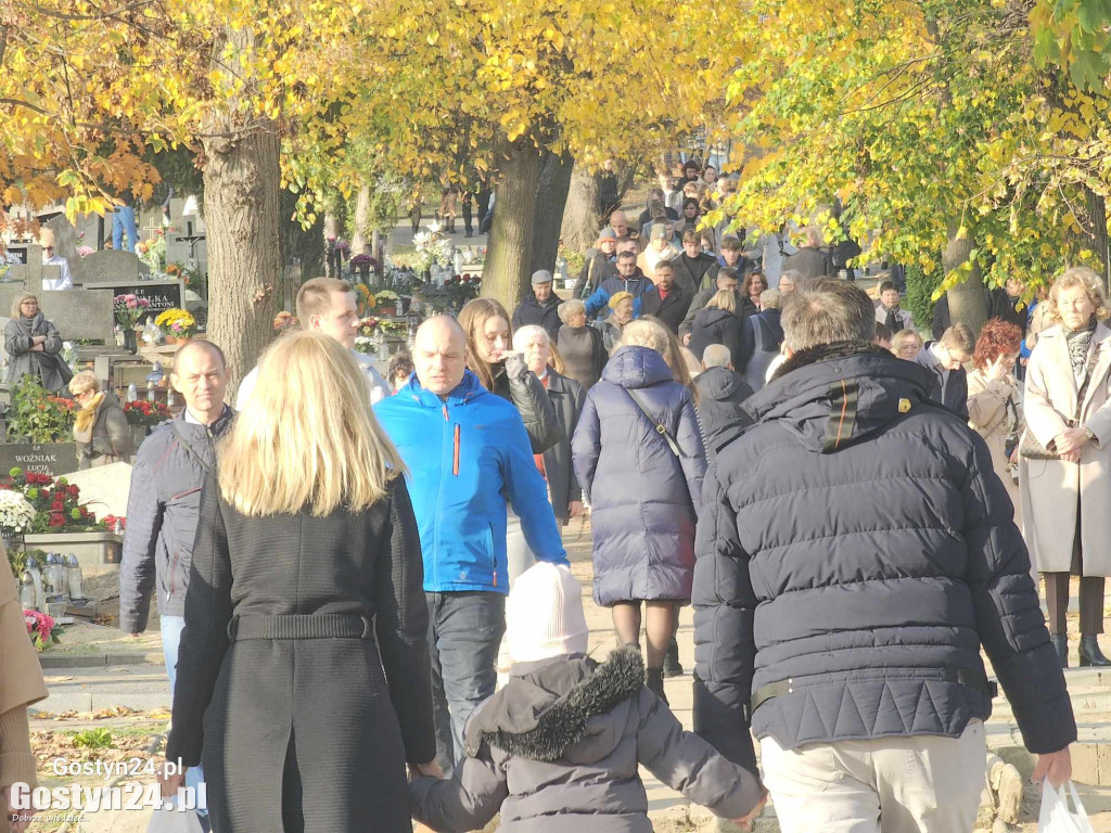 Wszystkich Świętych na gostyńskim cmentarzu