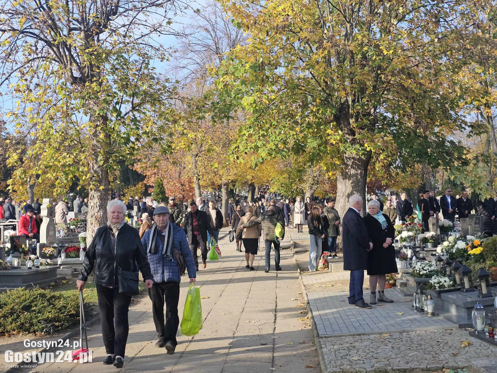 Wszystkich Świętych na gostyńskim cmentarzu