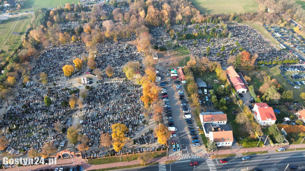 Wszystkich Świętych na gostyńskim cmentarzu