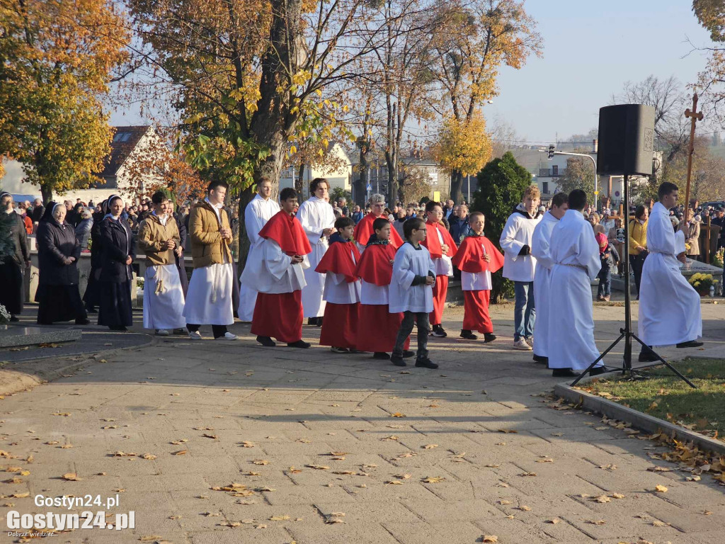 Wszystkich Świętych na gostyńskim cmentarzu