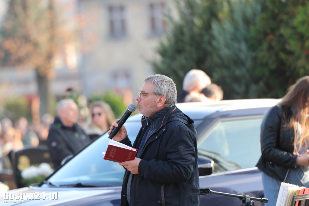 Wszystkich Świętych na gostyńskim cmentarzu