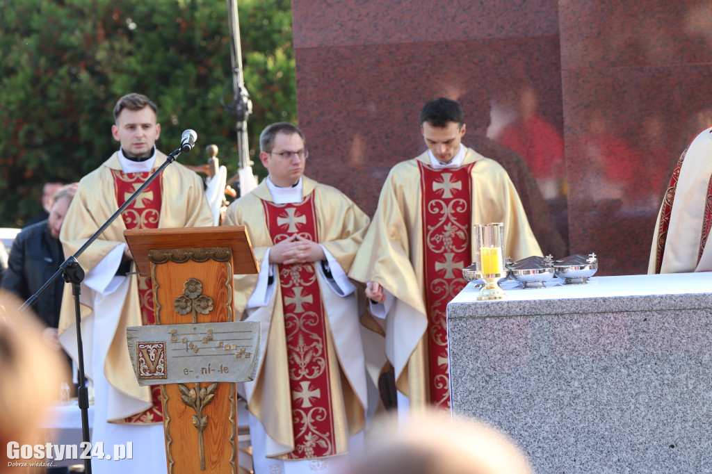 Wszystkich Świętych na gostyńskim cmentarzu