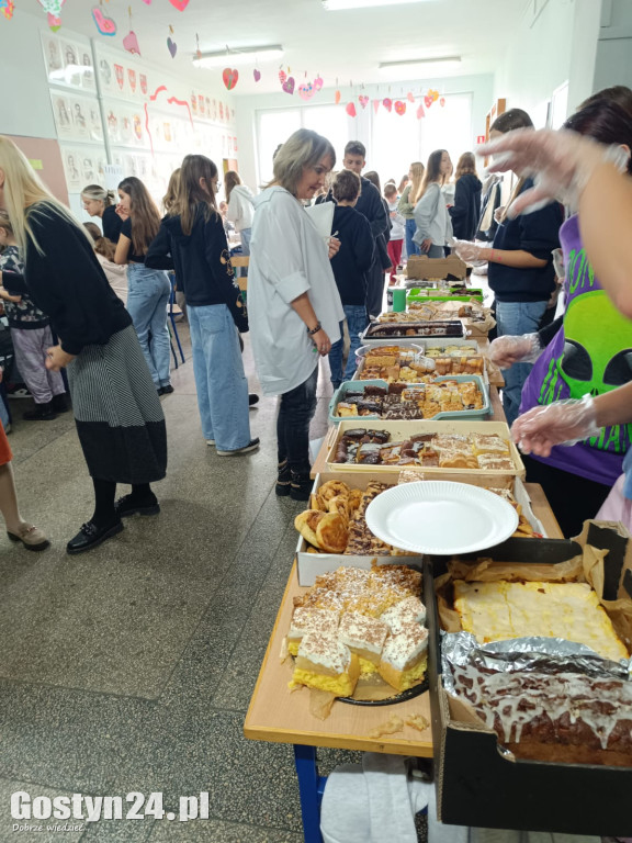 Festyn charytatywny w gostyńskiej 