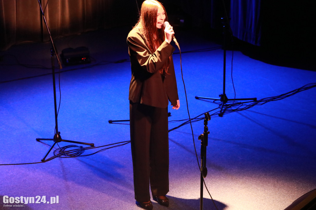 Koncert Studio Happy Singers w gostyńskim Hutniku
