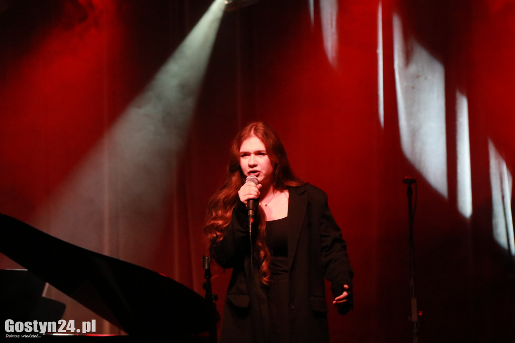 Koncert Studio Happy Singers w gostyńskim Hutniku