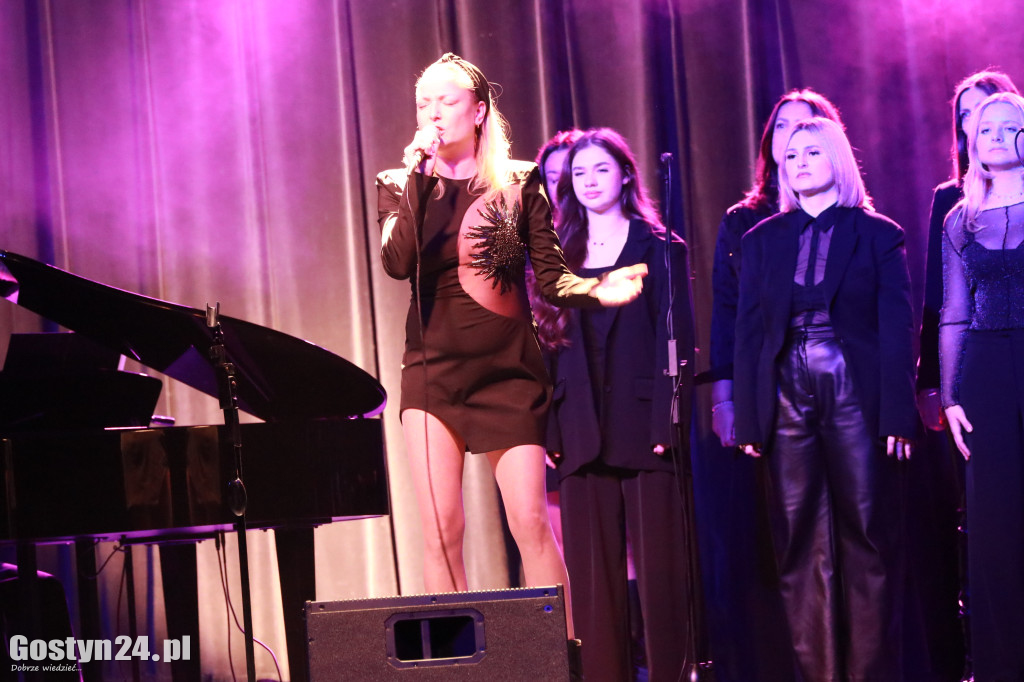 Koncert Studio Happy Singers w gostyńskim Hutniku