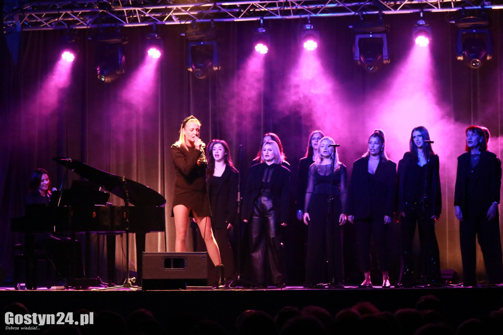 Koncert Studio Happy Singers w gostyńskim Hutniku
