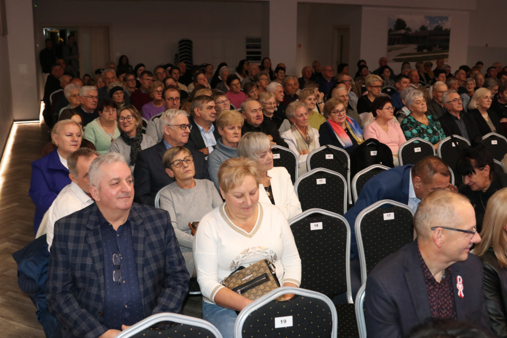 Koncert operetkowy i promocja książki w Pępowie