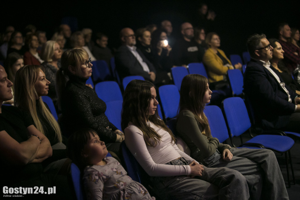 Koncert na zakończenie obchodów niepodległościowych w GOK Hutnik