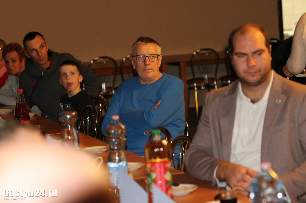 Spotkanie z Janem Niedzielą w Domu Strażaka w Piaskach
