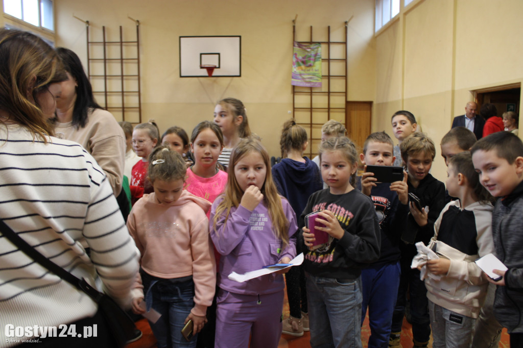 Spotkanie z Julią Szeremetą i Tomaszem Dylakiem