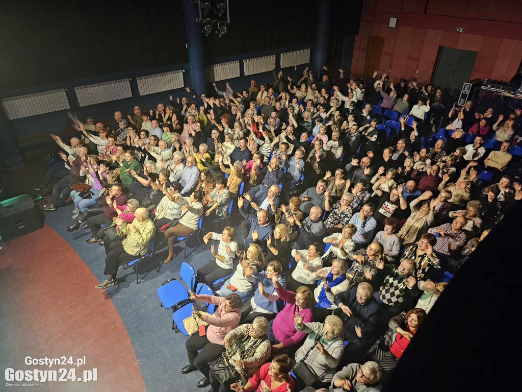 Koncert Szlagierowy Zawrót Głowy w Hutniku