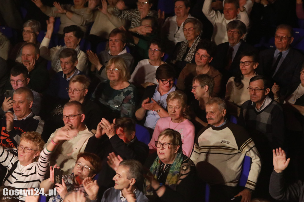 Koncert Szlagierowy Zawrót Głowy w Hutniku