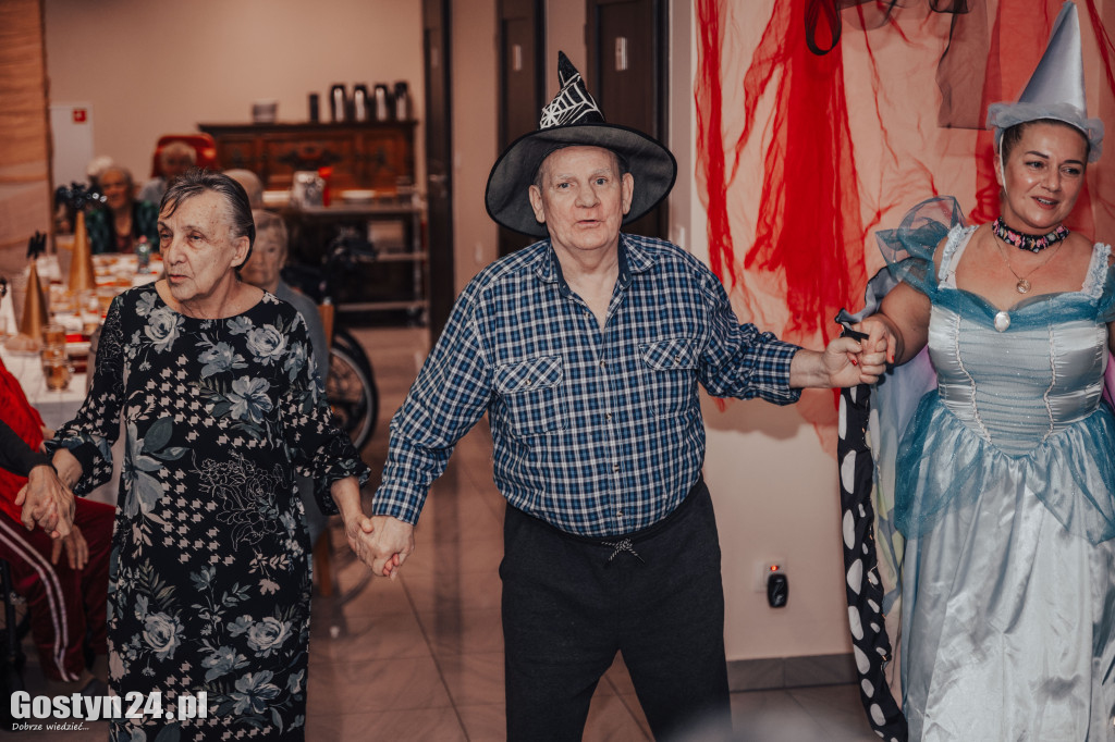Andrzejki w Domu Seniora Bronek w Szelejewie Drugim