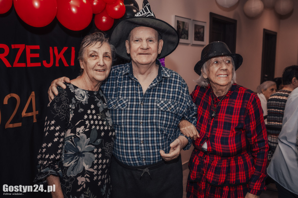 Andrzejki w Domu Seniora Bronek w Szelejewie Drugim
