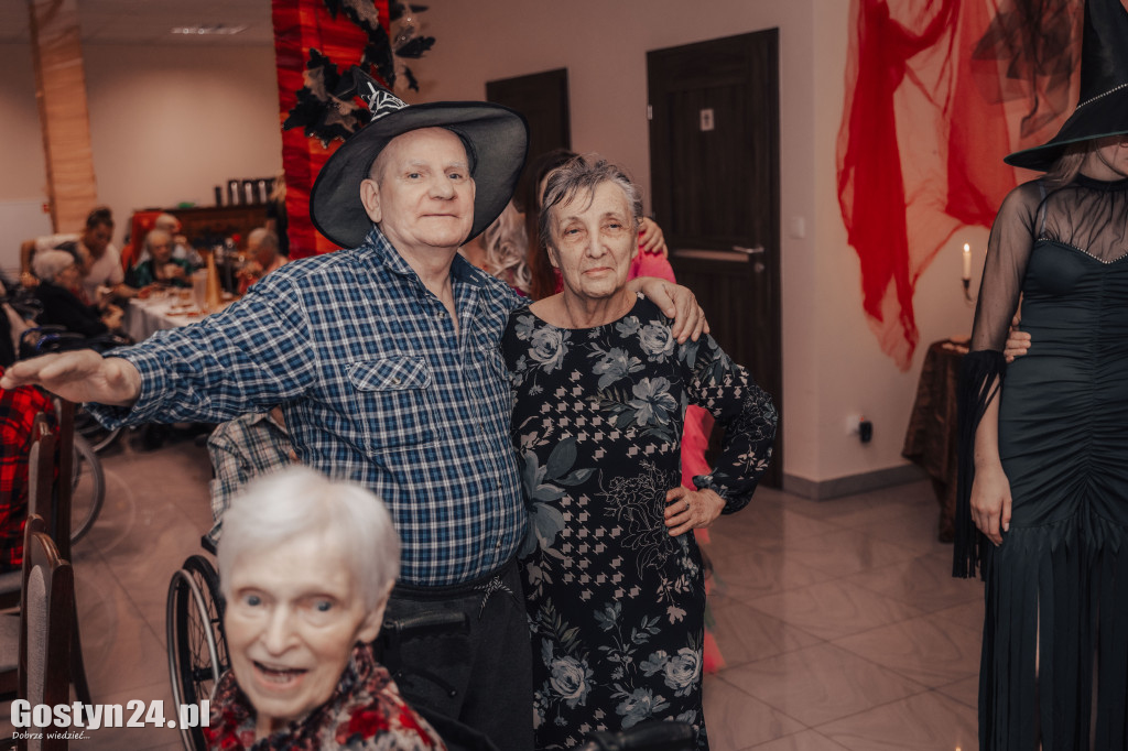 Andrzejki w Domu Seniora Bronek w Szelejewie Drugim