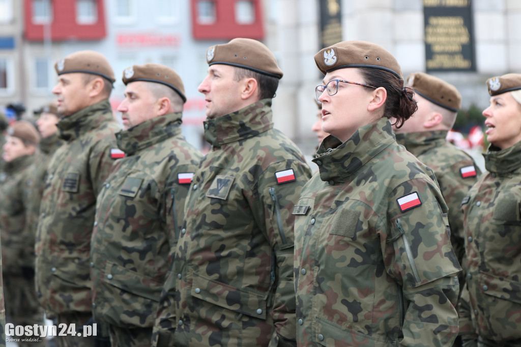 Przysięga żołnierzy WOT na gostyńskim rynku