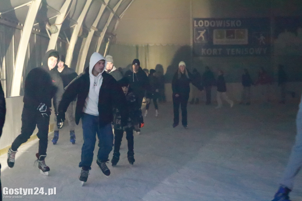 Nowy sezon na gostyńskim lodowisku otwarty