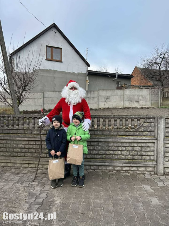 Mikołaj odwiedzał dzieci w Stankowie