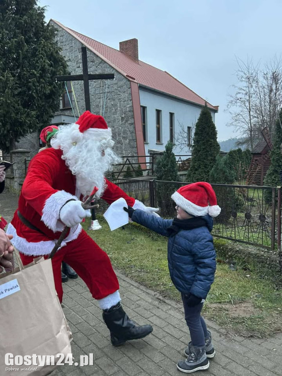 Mikołaj odwiedzał dzieci w Stankowie