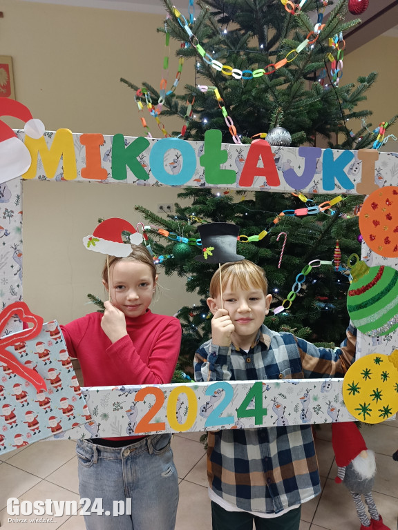 Mikołajki w świetlicy wiejskiej w Wilkonicach