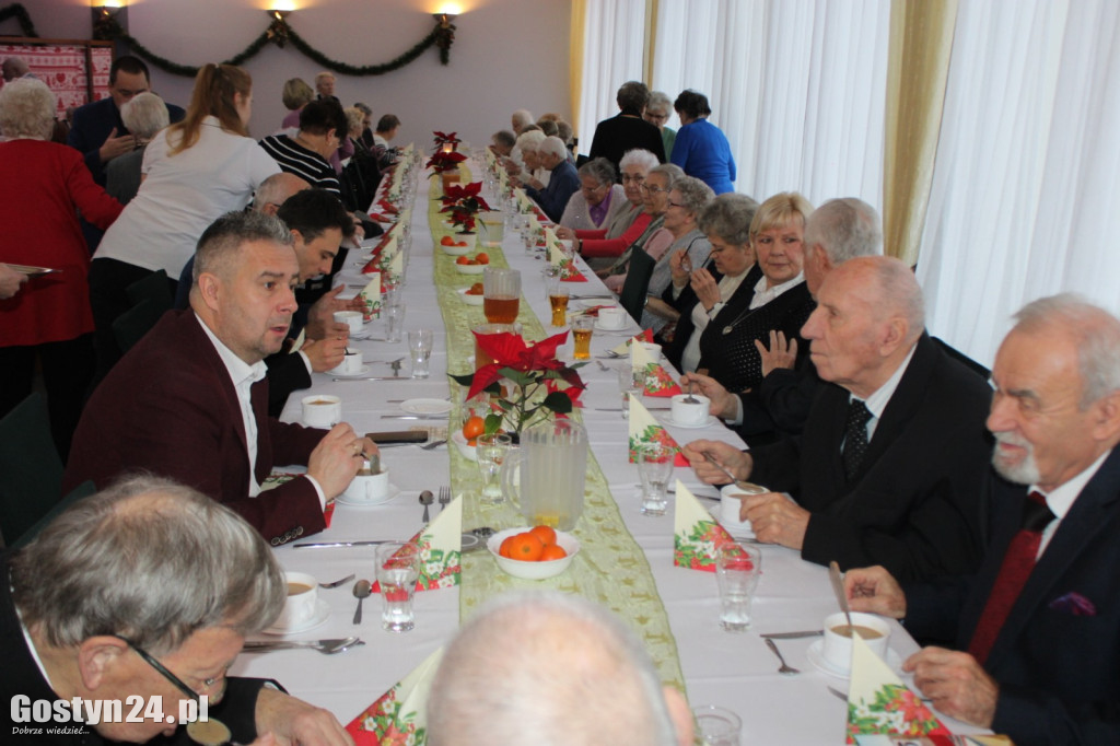 Opłatek najstarszych członków PZERiI w Gostyniu