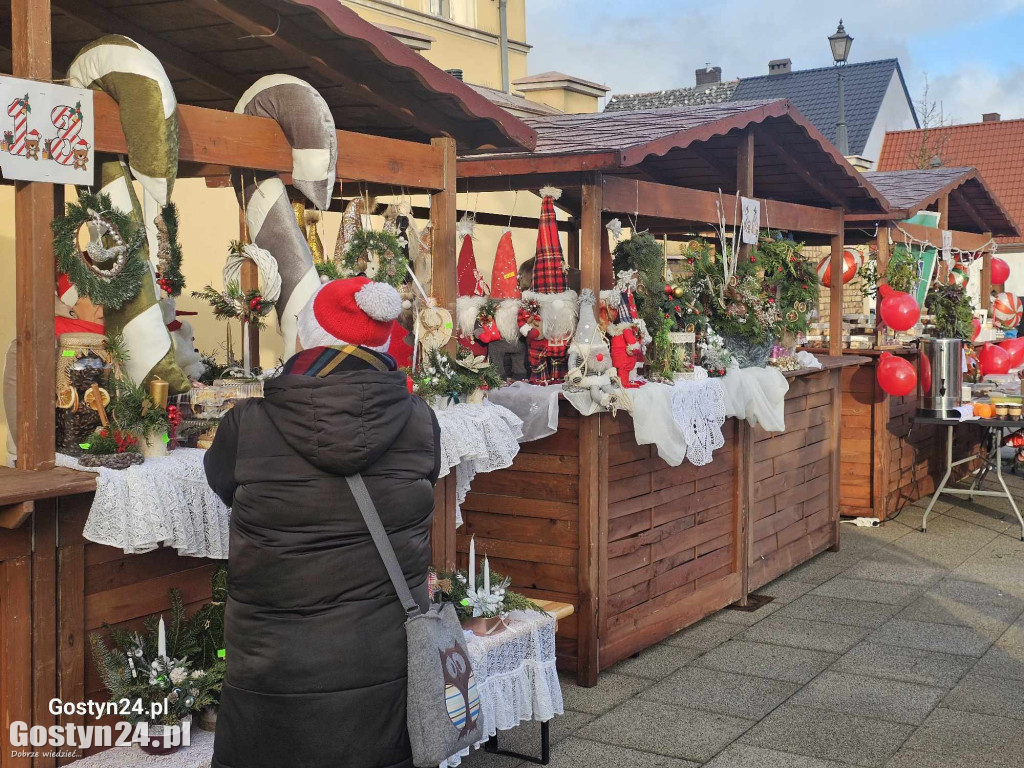 Jarmark bożonarodzeniowy na rynku w Krobi