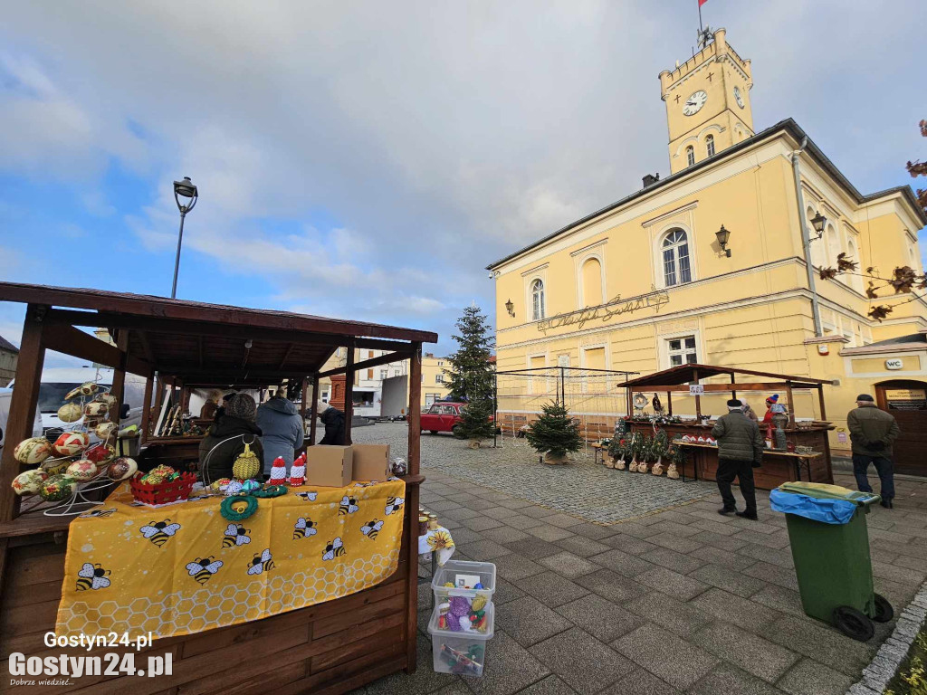 Jarmark bożonarodzeniowy na rynku w Krobi