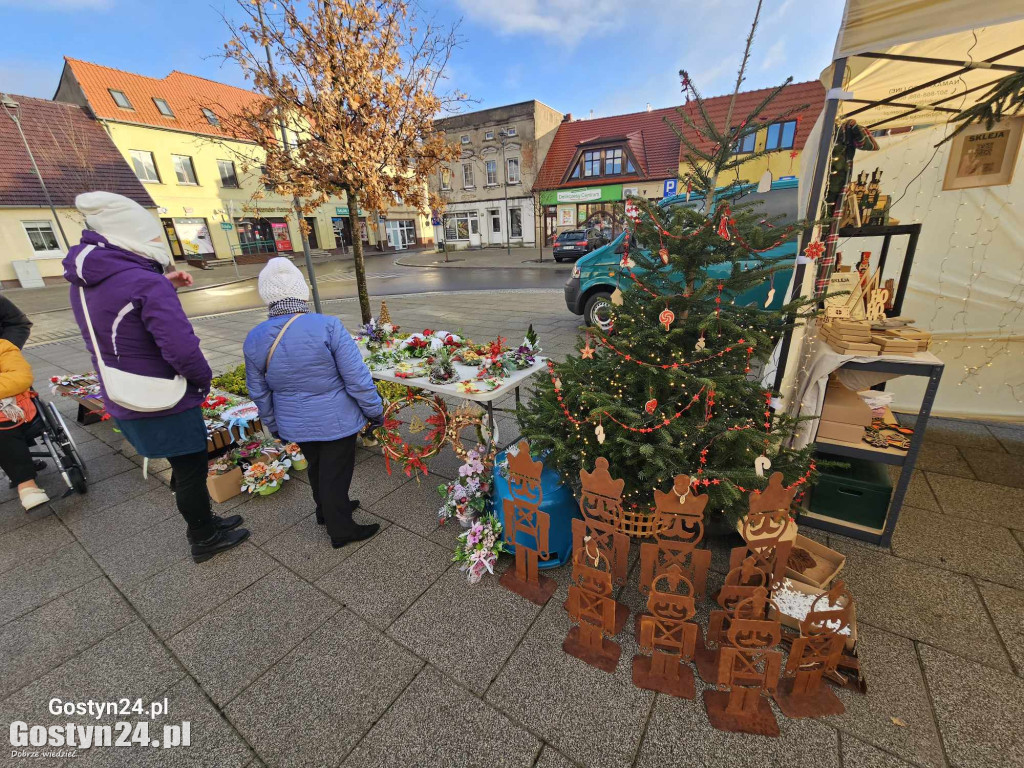 Jarmark bożonarodzeniowy na rynku w Krobi