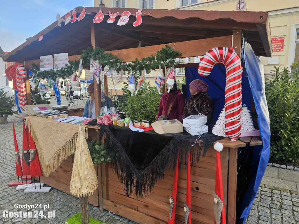 Jarmark bożonarodzeniowy na rynku w Krobi