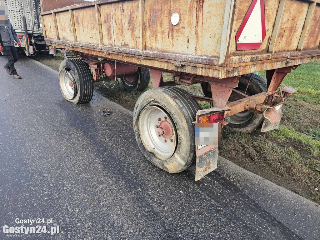 Zderzenie trzech pojazdów na trasie Gębice-Potarzyca