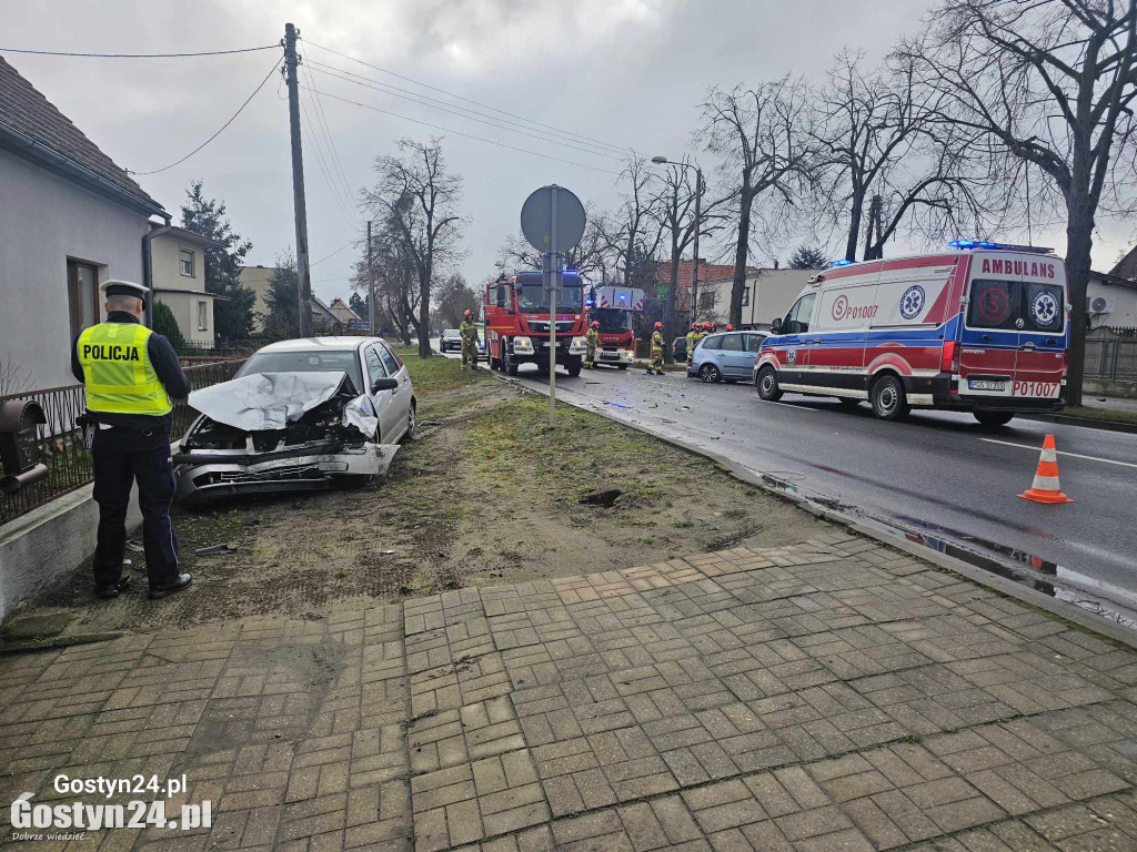 Zdarzenie drogowe na ul. Wrocławskiej w Gostyniu