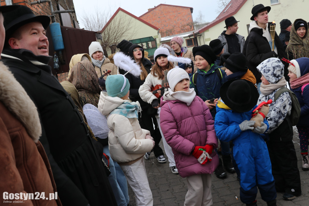 Kolędowanie z Biskupianami. Przyjechali bryczkami