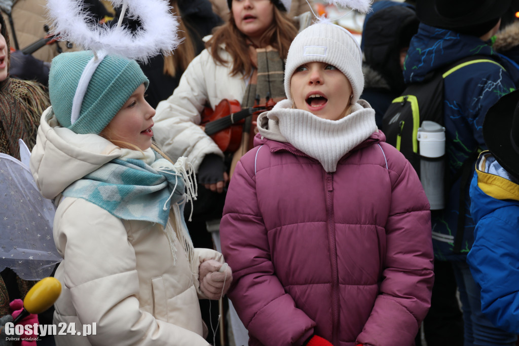 Kolędowanie z Biskupianami. Przyjechali bryczkami