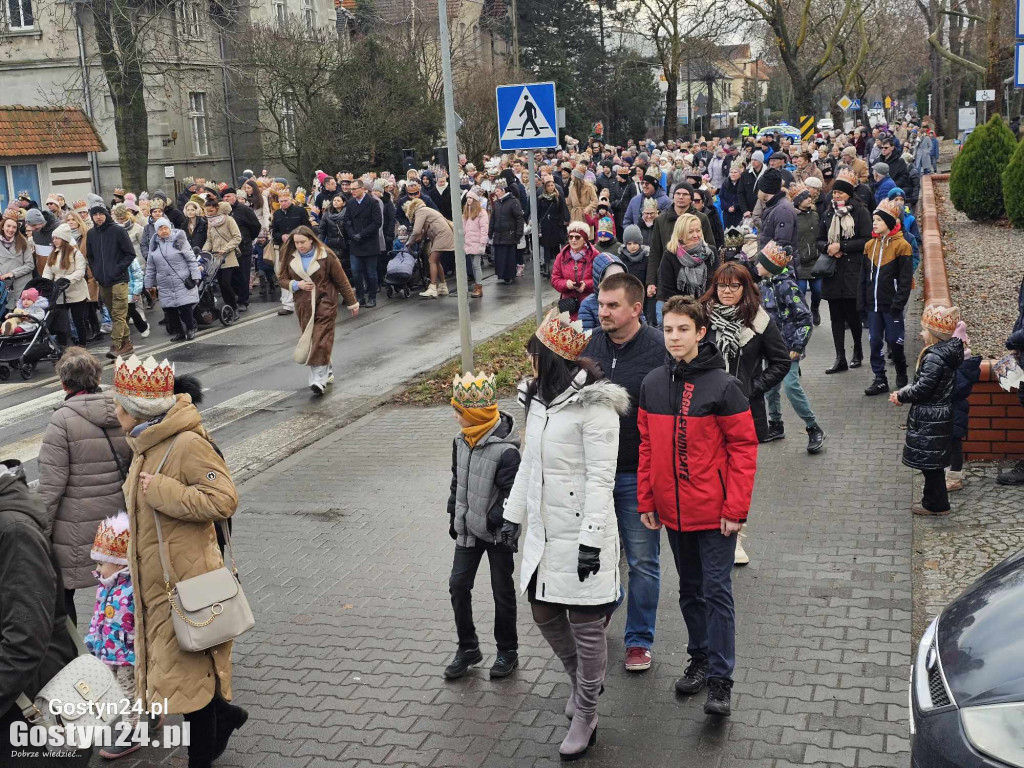 Orszak Trzech Króli przeszedł ulicami Gostynia