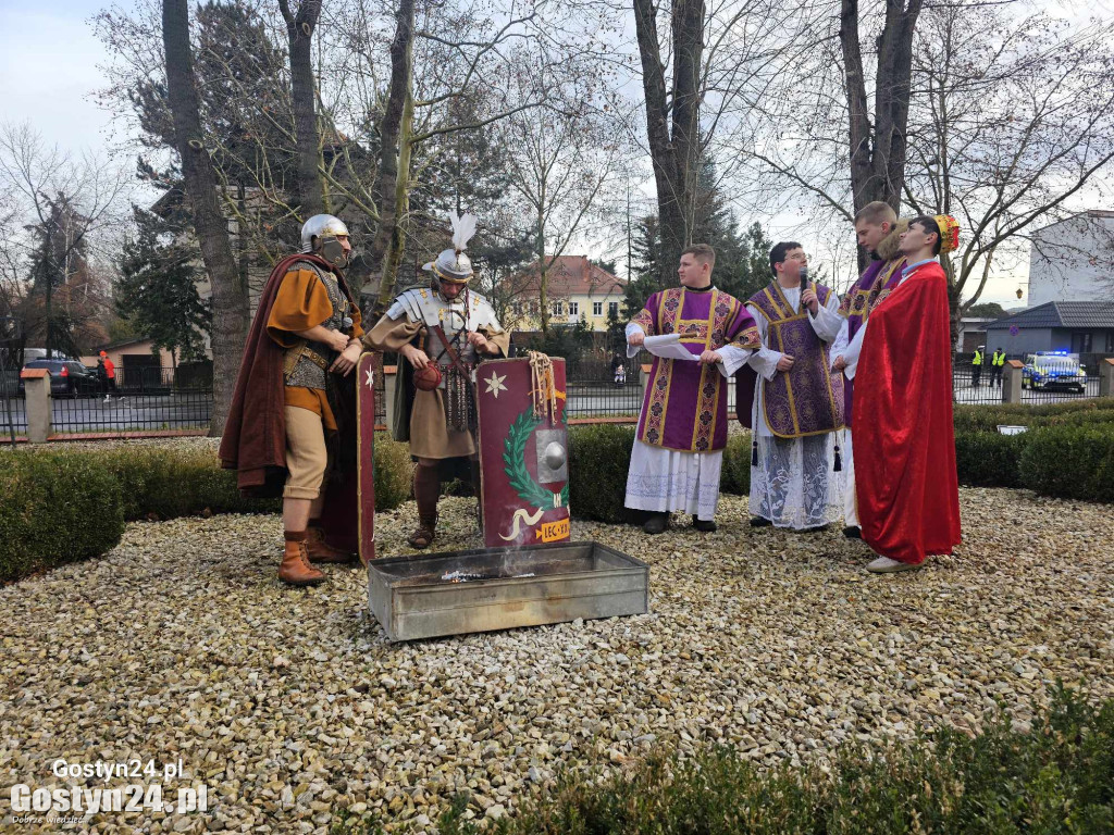 Orszak Trzech Króli przeszedł ulicami Gostynia