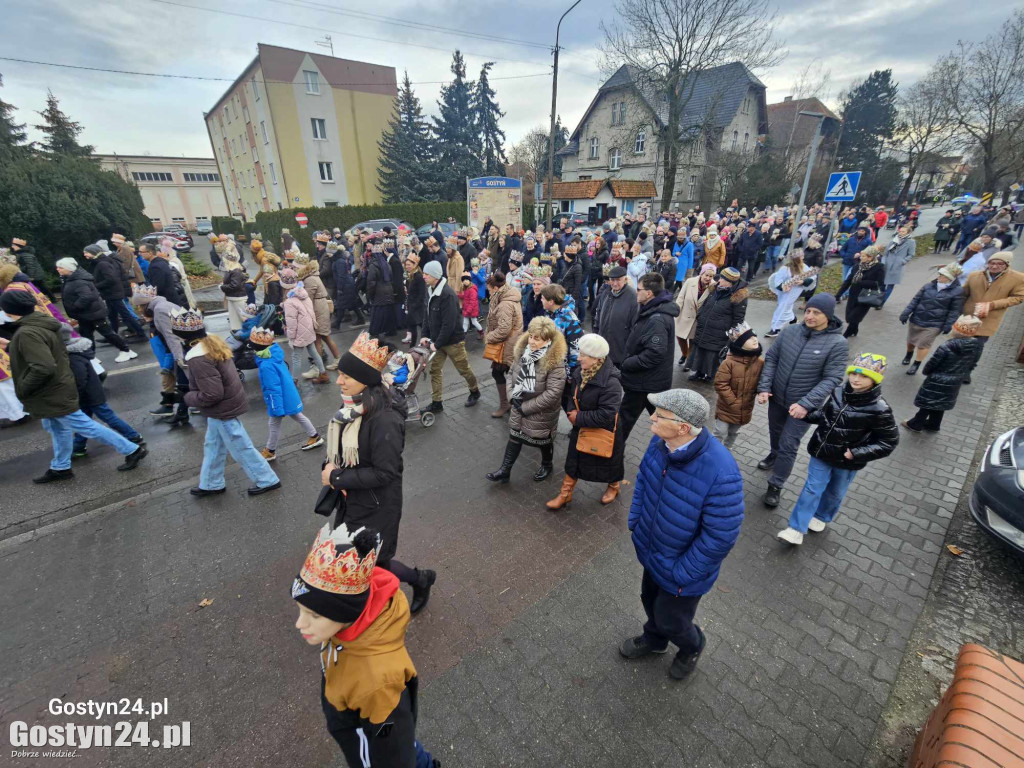 Orszak Trzech Króli przeszedł ulicami Gostynia