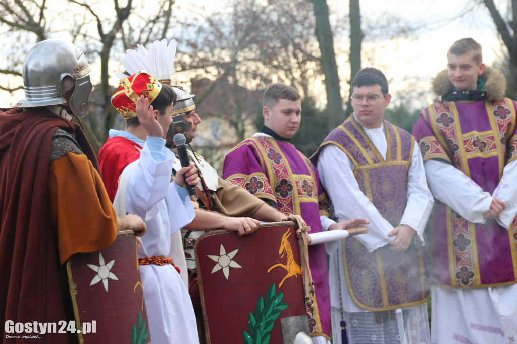 Orszak Trzech Króli przeszedł ulicami Gostynia