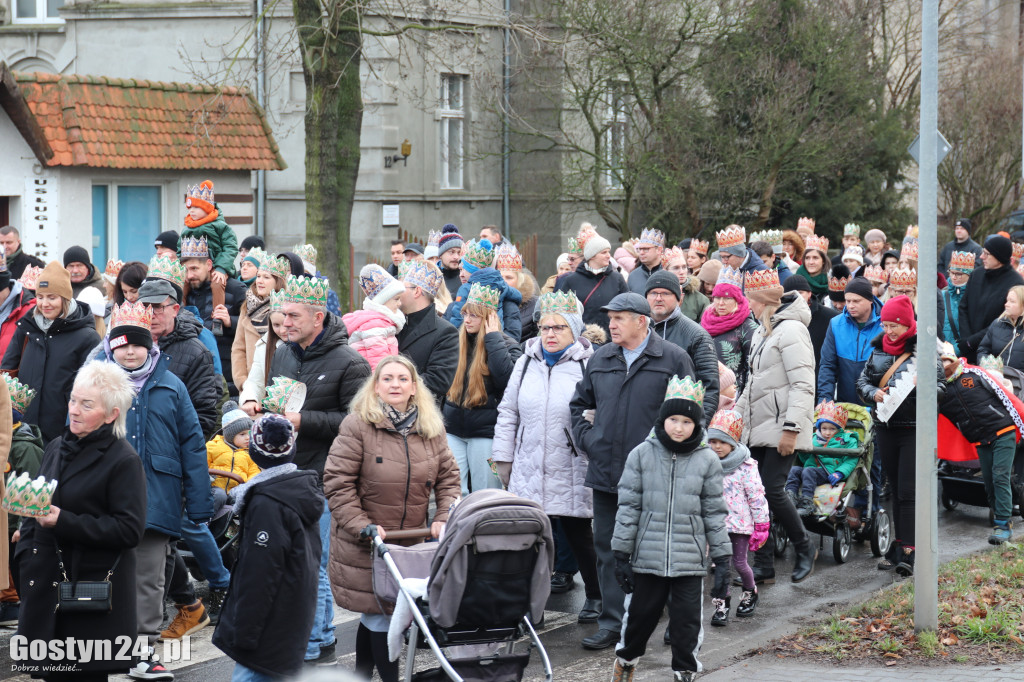 Orszak Trzech Króli przeszedł ulicami Gostynia