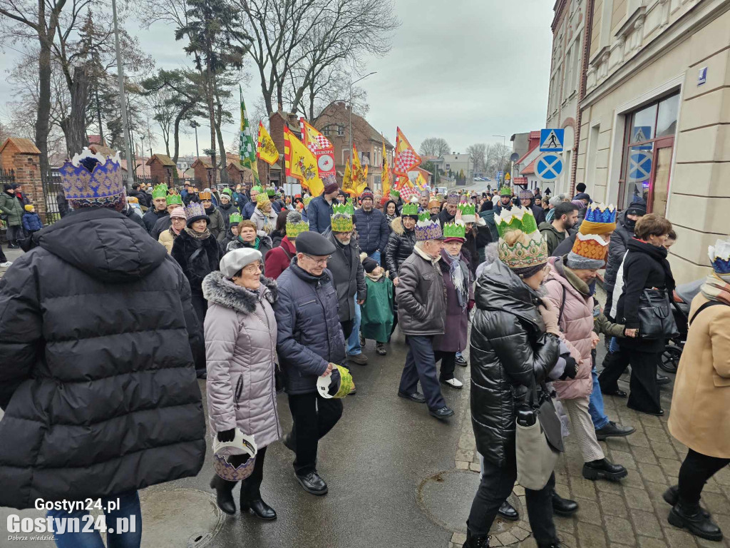 Orszak Trzech Króli przeszedł ulicami Krobi