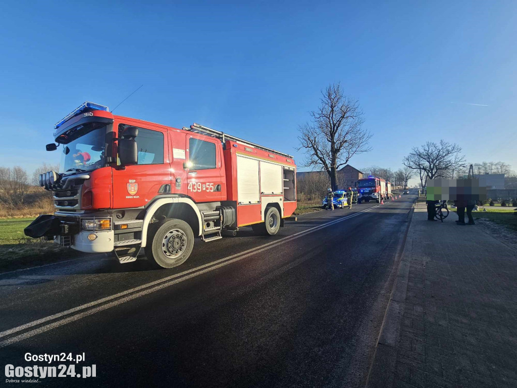 Wypadek samochodu osobowego w Koszkowie