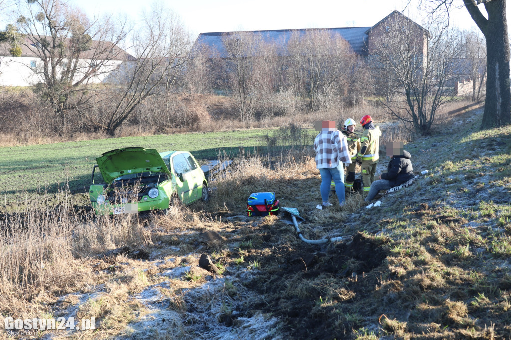 Wypadek samochodu osobowego w Koszkowie