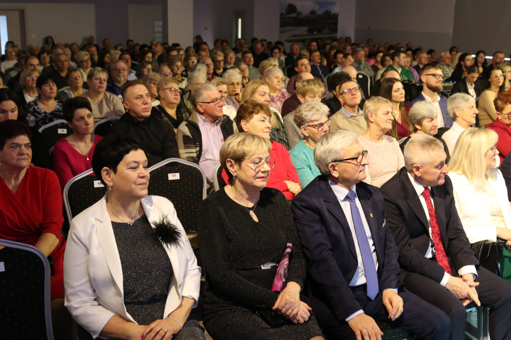 Luar Aktywności Społecznej w Pępowie - statuetki rozdane