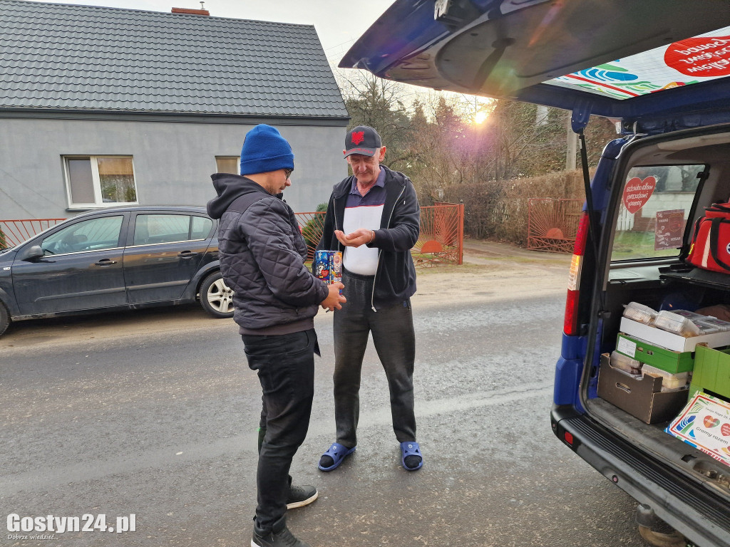 Orkiestrobusy wyjechały na ulice w gminie Poniec