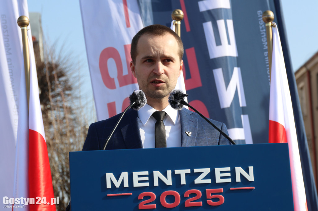 Sławomir Mentzen na gostyńskim rynku