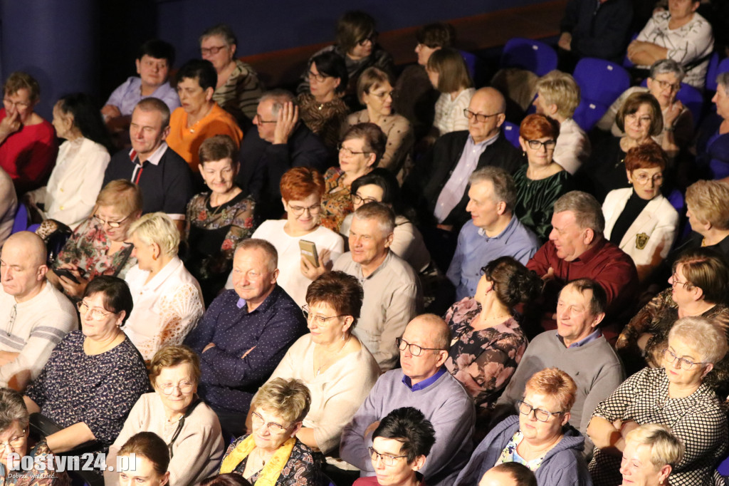 Koncert Pawła Gołeckiego z zespołem w GOK Hutnik